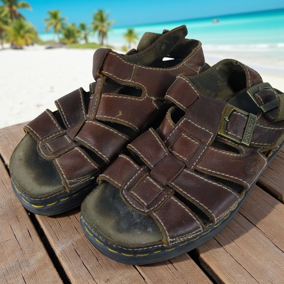 Vtg Dr Martens Men's Size 11  Platform Leather Sandals England Summer Wear - Picture 1 of 14